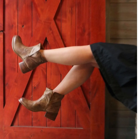 Diba True Shoes - Diba True Women's Distressed Brown Ankle Booties